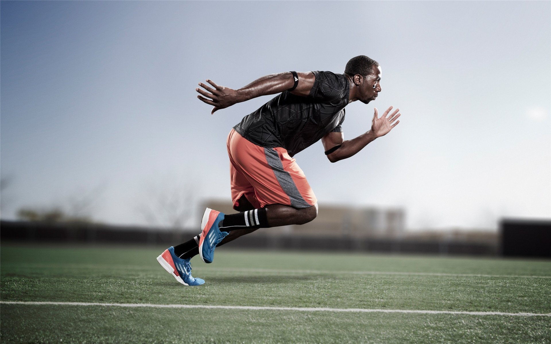  哈兰德和姆巴佩谁厉害 