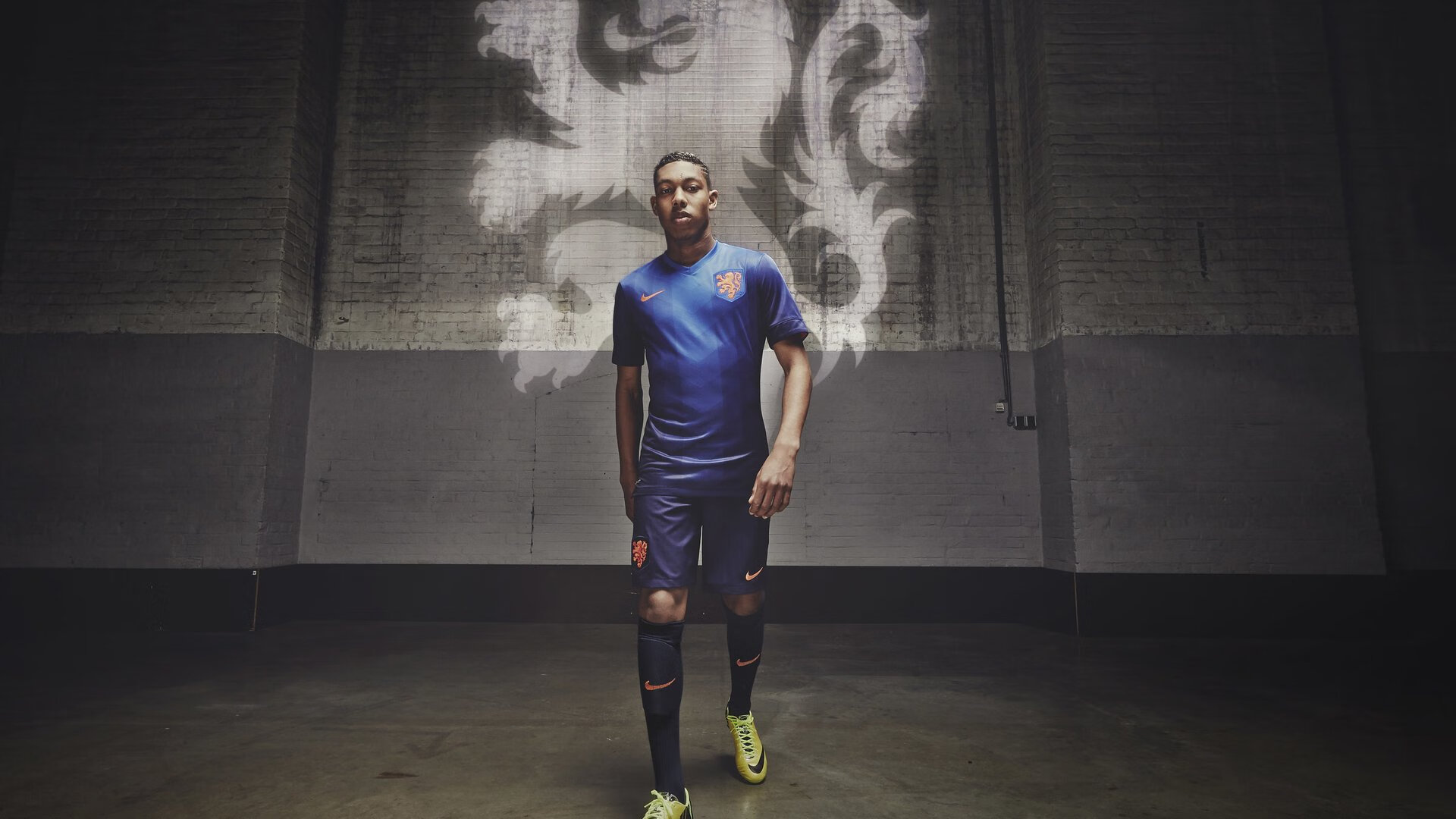  谭咏麟一世风云 